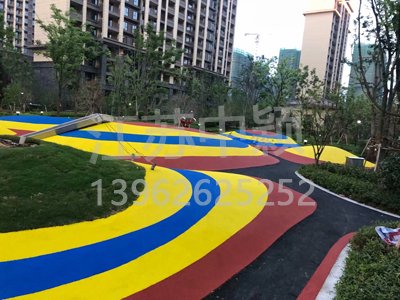 蘇州住宅區(qū)畫彩色道路劃線的找誰設(shè)計規(guī)范施工？