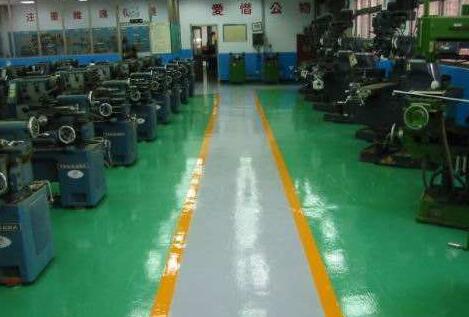 蘇州廠房倉(cāng)庫(kù)內(nèi)道路冷漆劃線多少錢一平？