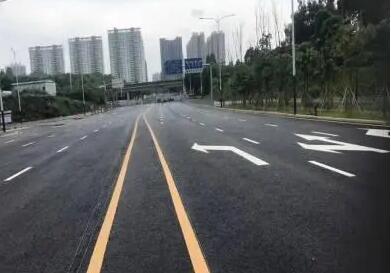 蘇州道路劃線分析，可變車道是什么意思？可變導(dǎo)向車道是可變車道嗎？