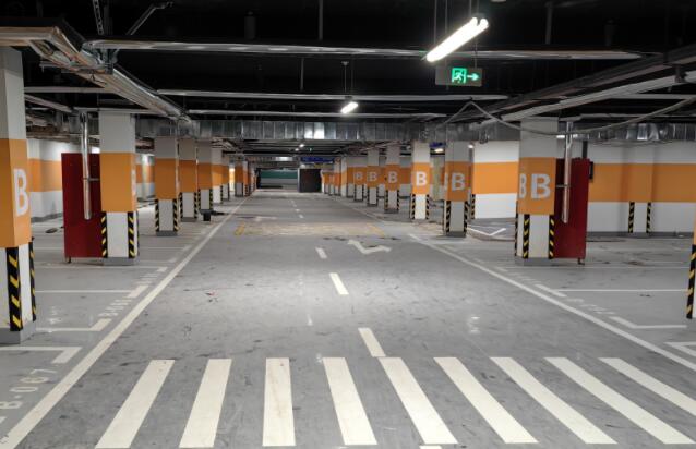 蘇州城市地下車庫劃線公司哪里有？可以找江蘇中穎