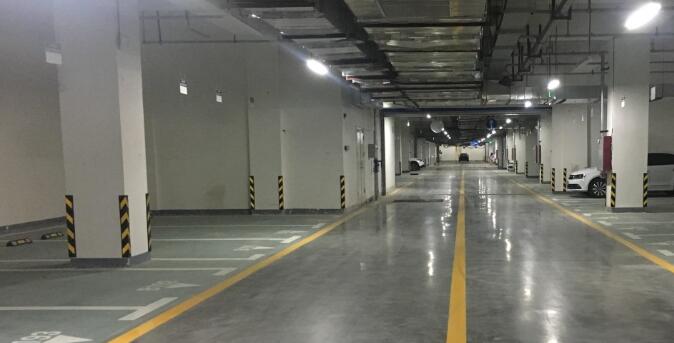 南京車位劃線解讀，地下車庫道路中線要用什么不同顏色？