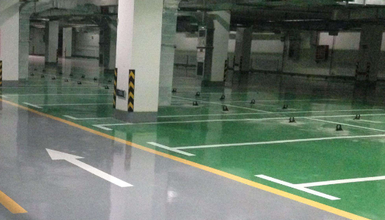 環(huán)氧地坪的意外沾染？告別煩惱，這里有解決方案！