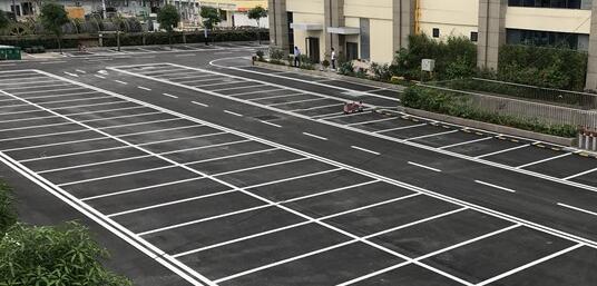 酒店車庫(kù)車位劃線多少錢？品質(zhì)服務(wù)當(dāng)先