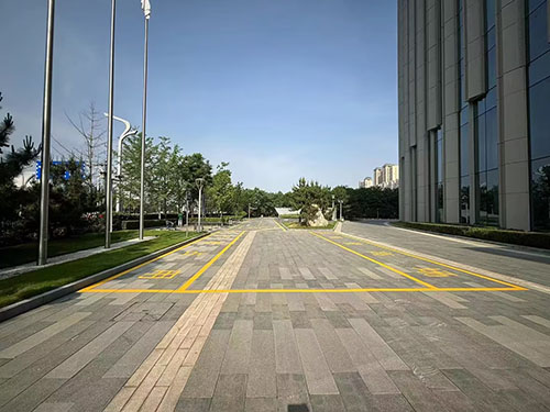 廠區(qū)車間路面劃線解決方案？江蘇中穎優(yōu)質(zhì)服務(wù)