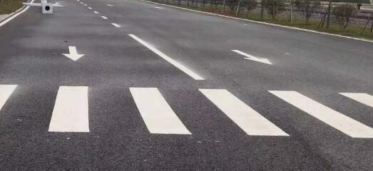 合肥廠區(qū)路面劃線成本揭秘，合肥市場的價格范圍與選擇建議