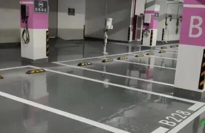 停車位劃線一般怎么算面積？