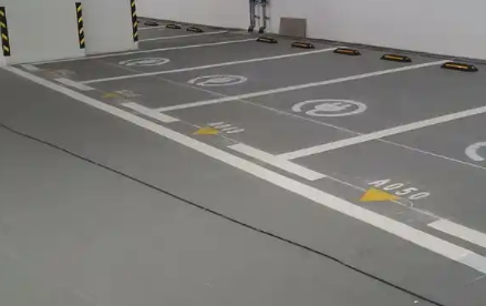 蘇州廠區(qū)停車場劃線，專業(yè)團隊施工